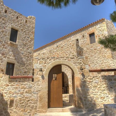 Vetilios Lithos Boutique Hotel Néon Oítilon Buitenkant foto